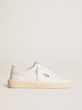 Women’s Tennis in white leather