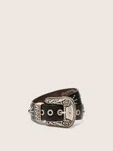 Lace belt in tan-colored washed leather with studs and inlays