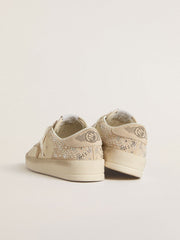 Stardan in cream-colored suede and leather with Swarovski and a suede star