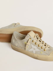Women’s V-Star in ice-gray suede with white leather star and floral embroidery