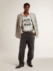 Hooded sweatshirt in worn gray with embroidered vintage logo