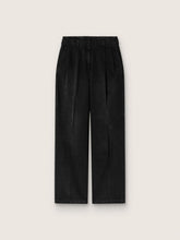 Women's pants in black cotton denim with a lived-in treatment