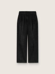 Women's pants in black cotton denim with a lived-in treatment