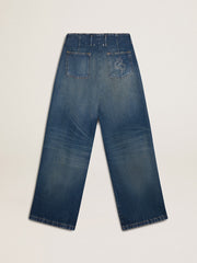 Women’s wide-leg medium wash CNY jeans