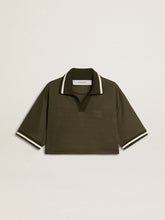 Women's cropped polo in military-green jersey with embroidery