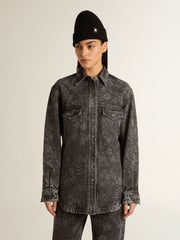 Women's black denim shirt with ton sur ton floral pattern