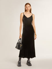 Women's black velvet-effect slip dress