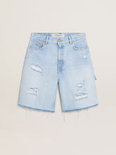 Women's Bermuda shorts in lived-in effect denim