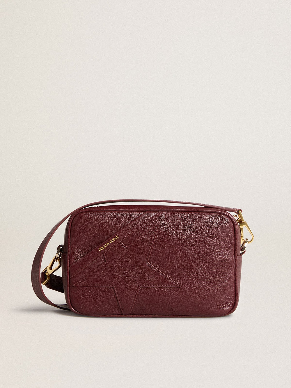 Star Bag in wine-red leather with tone-on-tone star