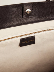 Pasadena Bag in black hammered leather with gold logo on the front