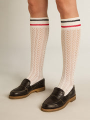 Long ribbed socks in vintage white with two-tone stripes