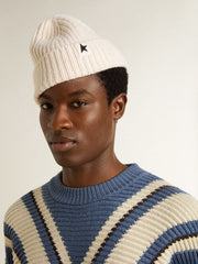 White wool beanie with black star