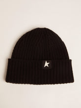 Black wool beanie with white star