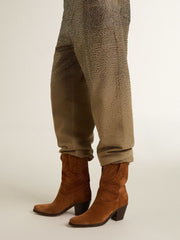 Low Wish Star boots in cognac suede with tone-on-tone embroidered star
