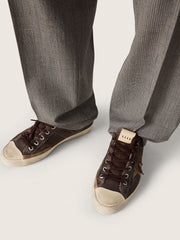 Men's V-Star in brown nubuck with tobacco-colored suede star