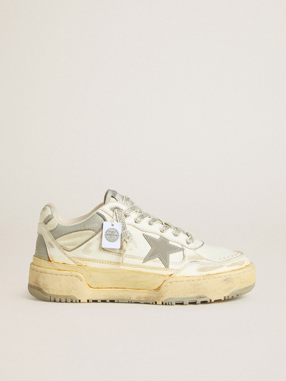 Men’s Forty2 in white leather with laces with Swarovski crystals and gray TPU star