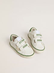 Teen Old School in white leather with green nappa heel tab and green insert