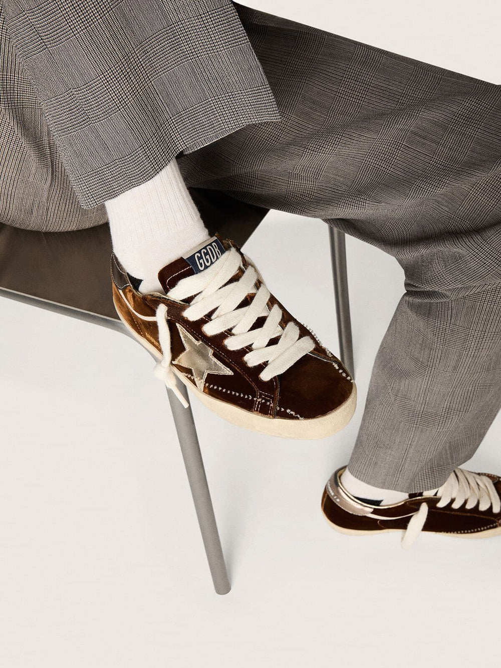 Women's Super-Star in cognac velvet with metallic leather star and heel tab