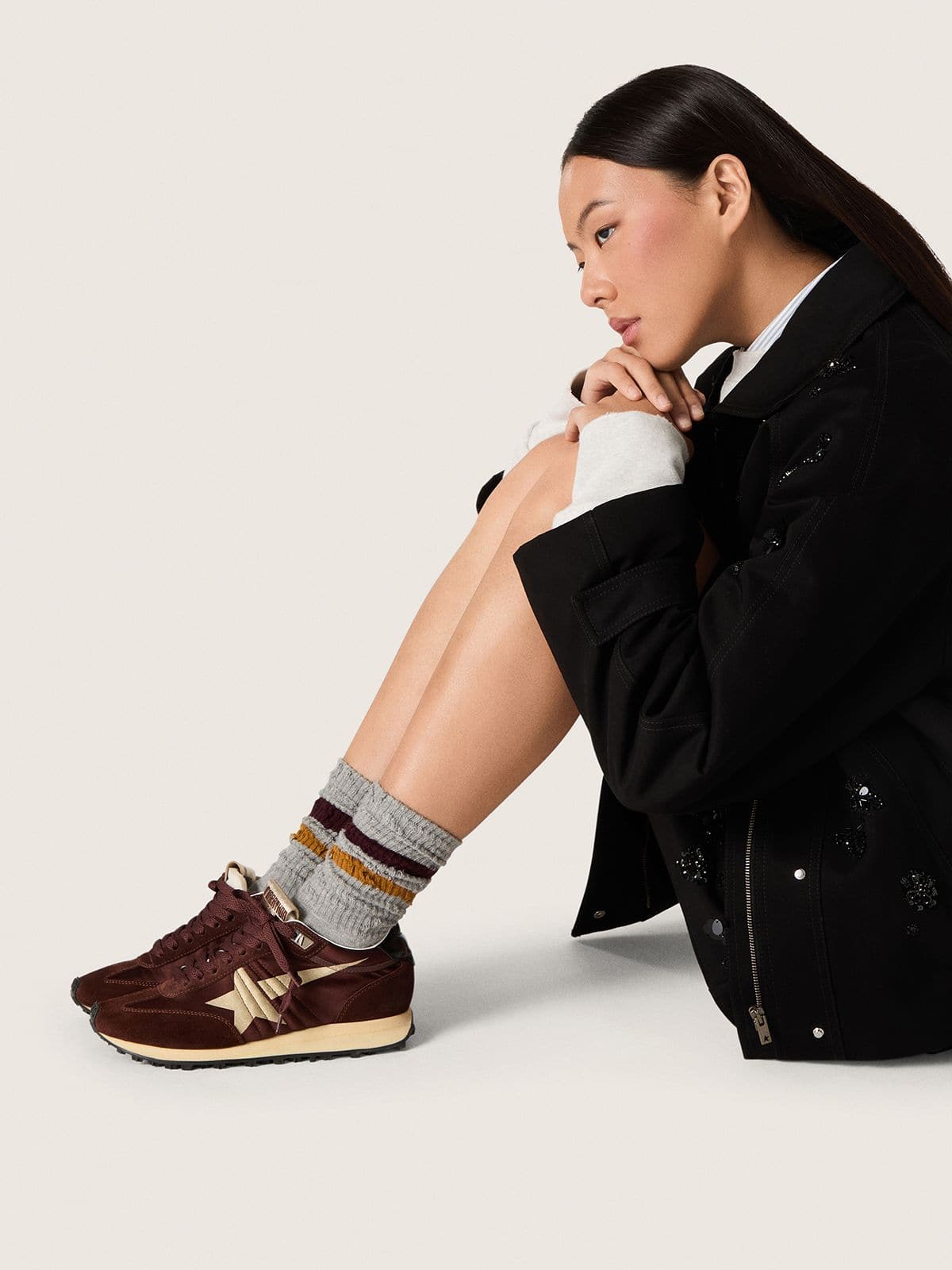 Women's Marathon with burgundy satin upper and platinum leather star