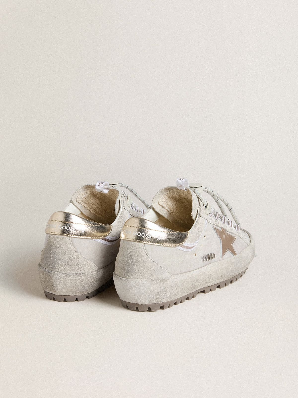 Women's Super-Star Ski in light gray nylon with metallic leather star and heel tab