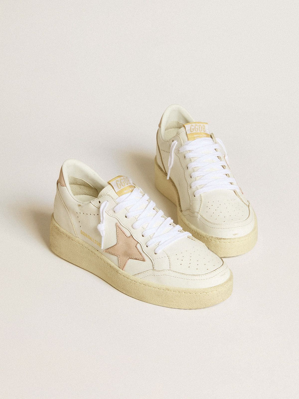 Women's Ball Star with pink nubuck star and heel tab