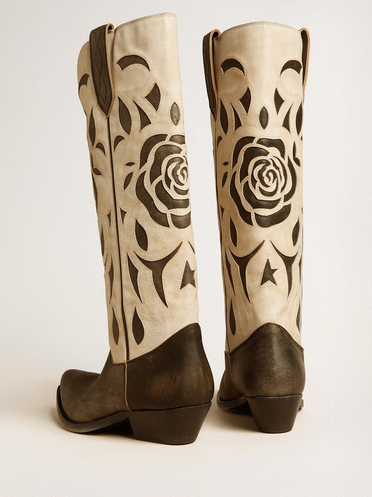 Wish Star boots in black and white leather with inlay rose and star