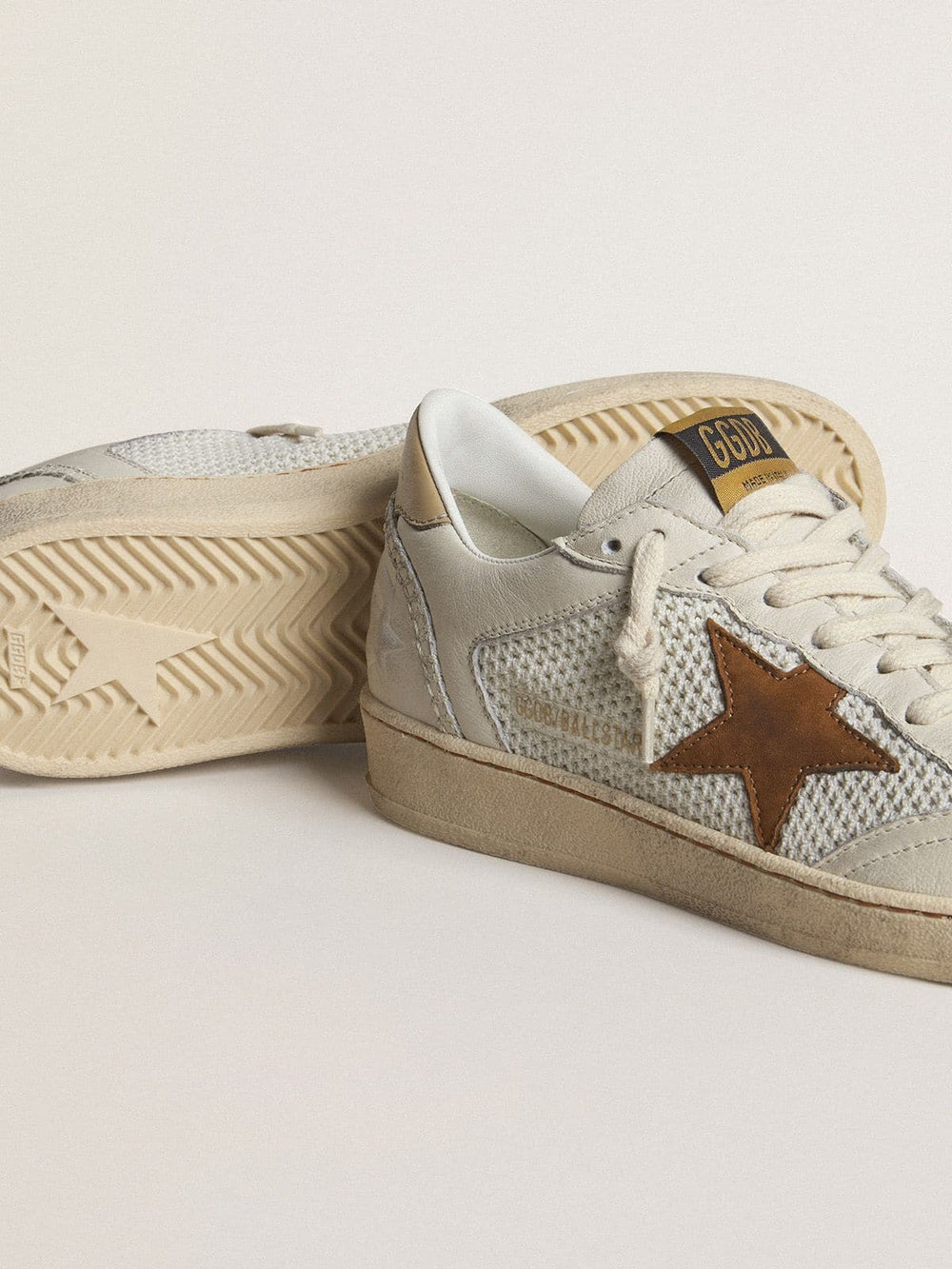 Women's Ball Star in white nappa and mesh with tobacco-colored nubuck star and beige heel tab