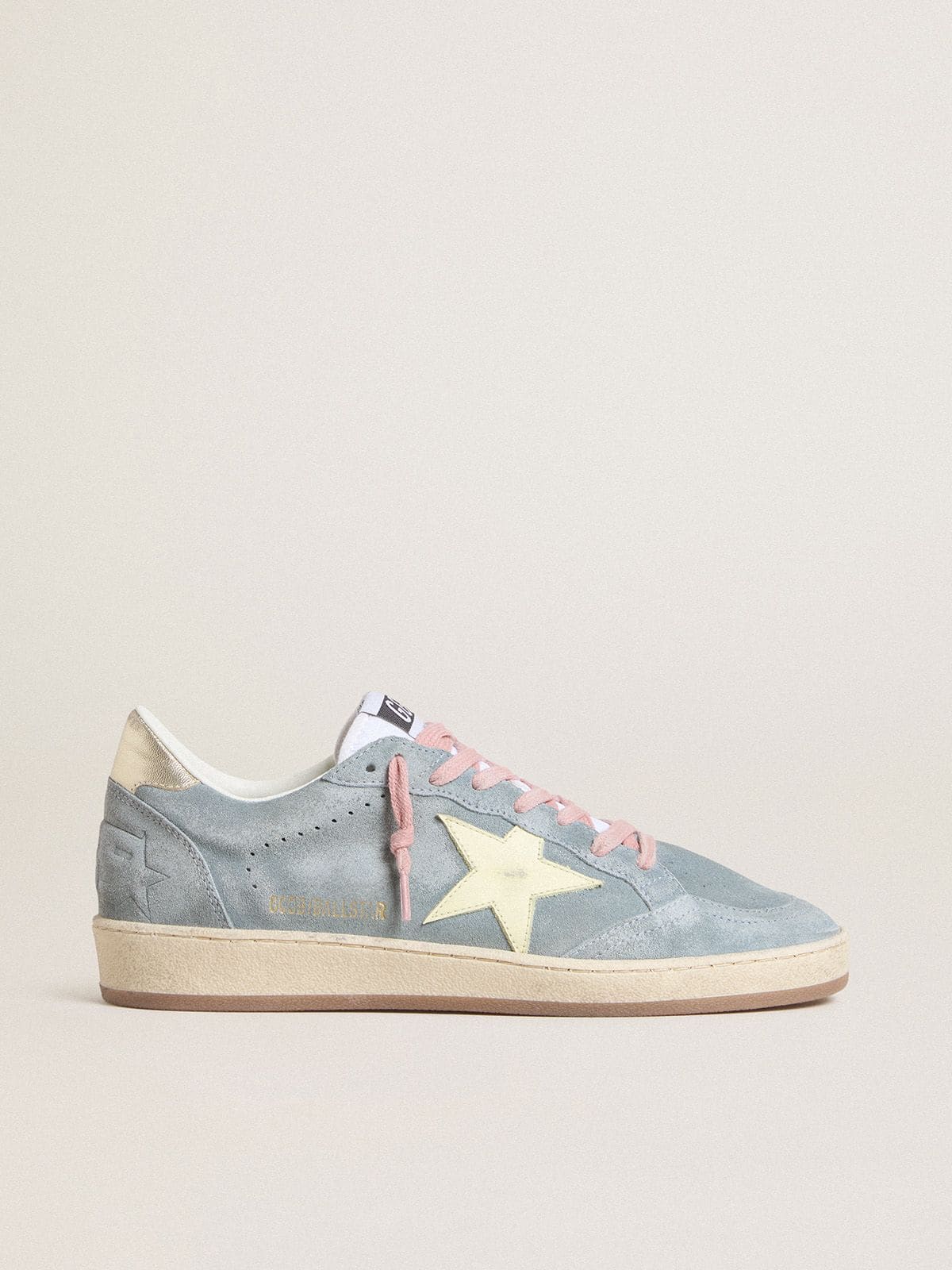 Women's Ball Star in powder-blue suede with cream-colored leather star