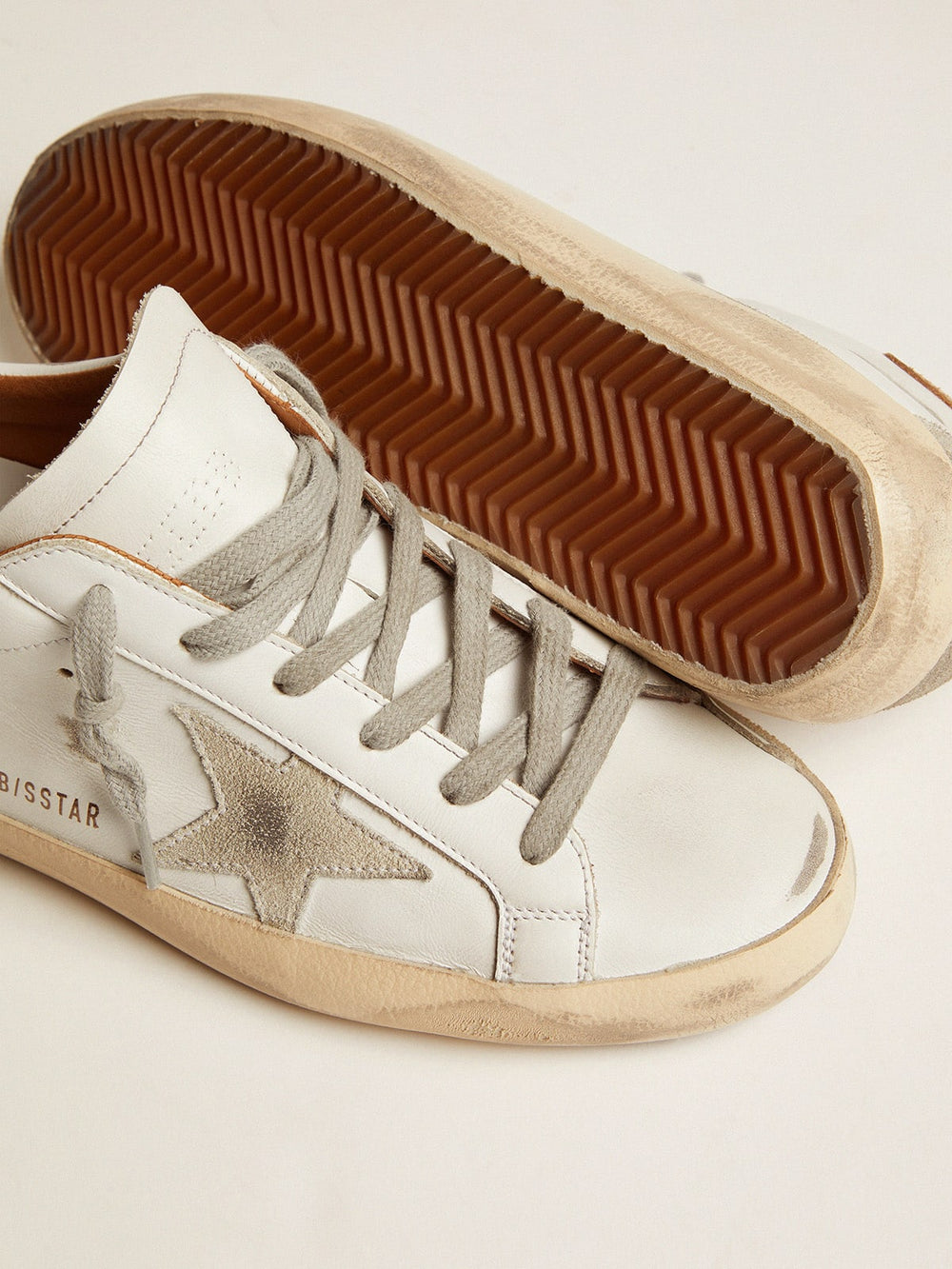 Women’s Super-Star sneakers with suede star and brown heel tab