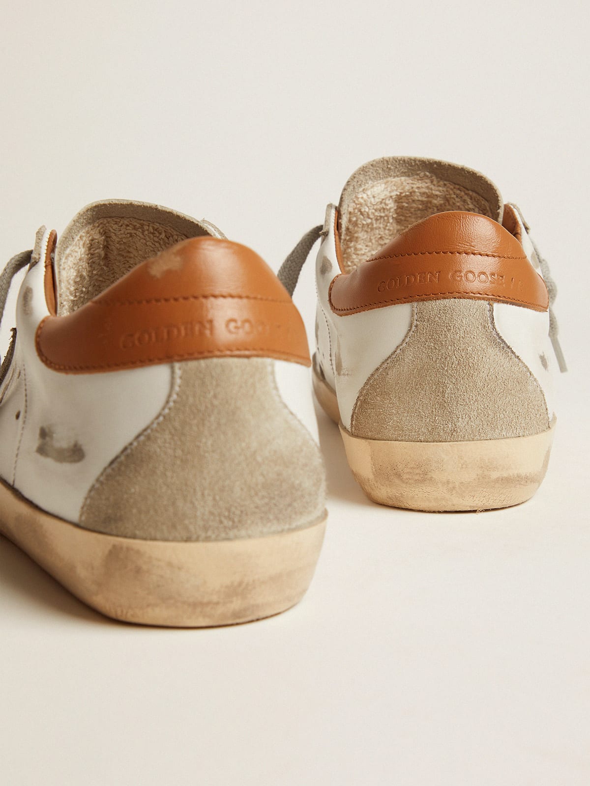 Women’s Super-Star sneakers with suede star and brown heel tab
