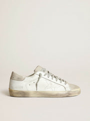 Women's Super-Star in white leather with perforated star and beige nubuck heel tab