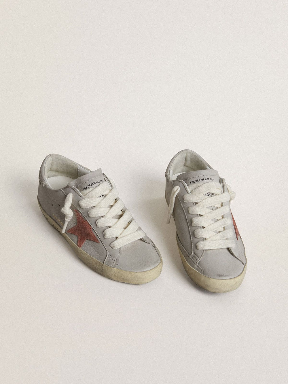 Women's Super-Star LTD in gray leather with brick-red suede star