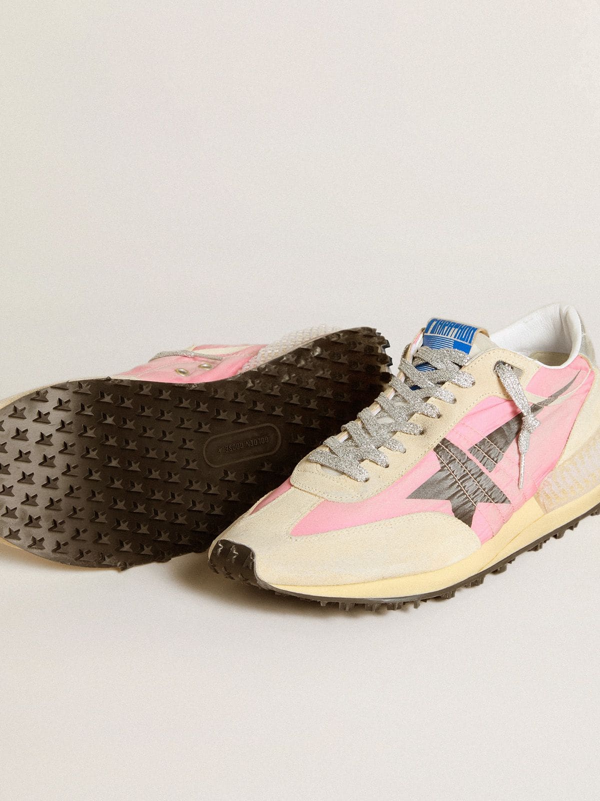 Women's Marathon in pink nylon and beige suede with black printed star