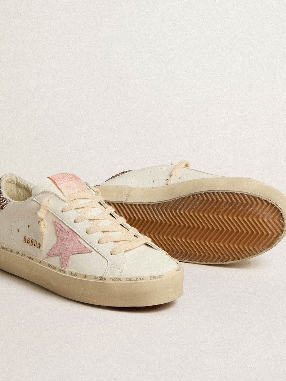 Hi Star in white leather with pink suede star and pink glitter heel tab
