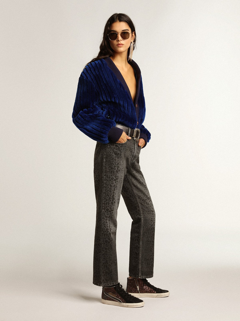 Slide in brown glitter with black leather star and flash