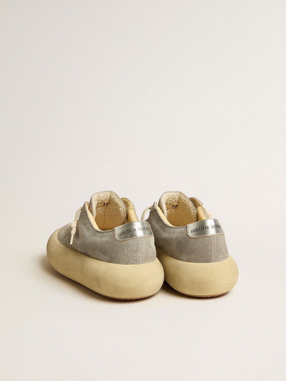 Women's Space-Star shoes in ice-gray suede with perforated star