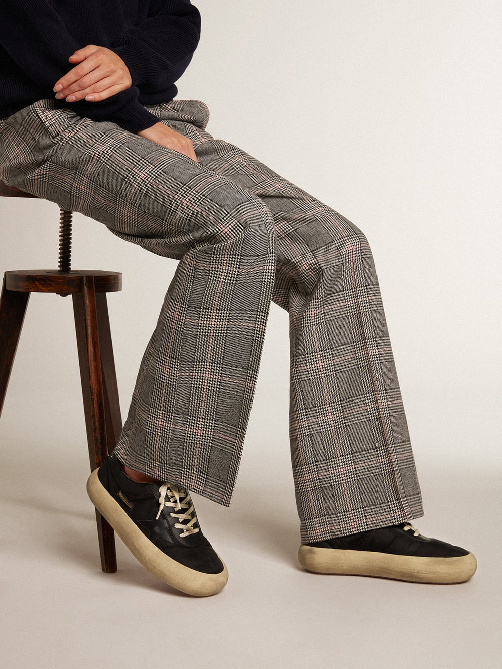 Women's Space-Star shoes in black nylon with black leather star and heel tab