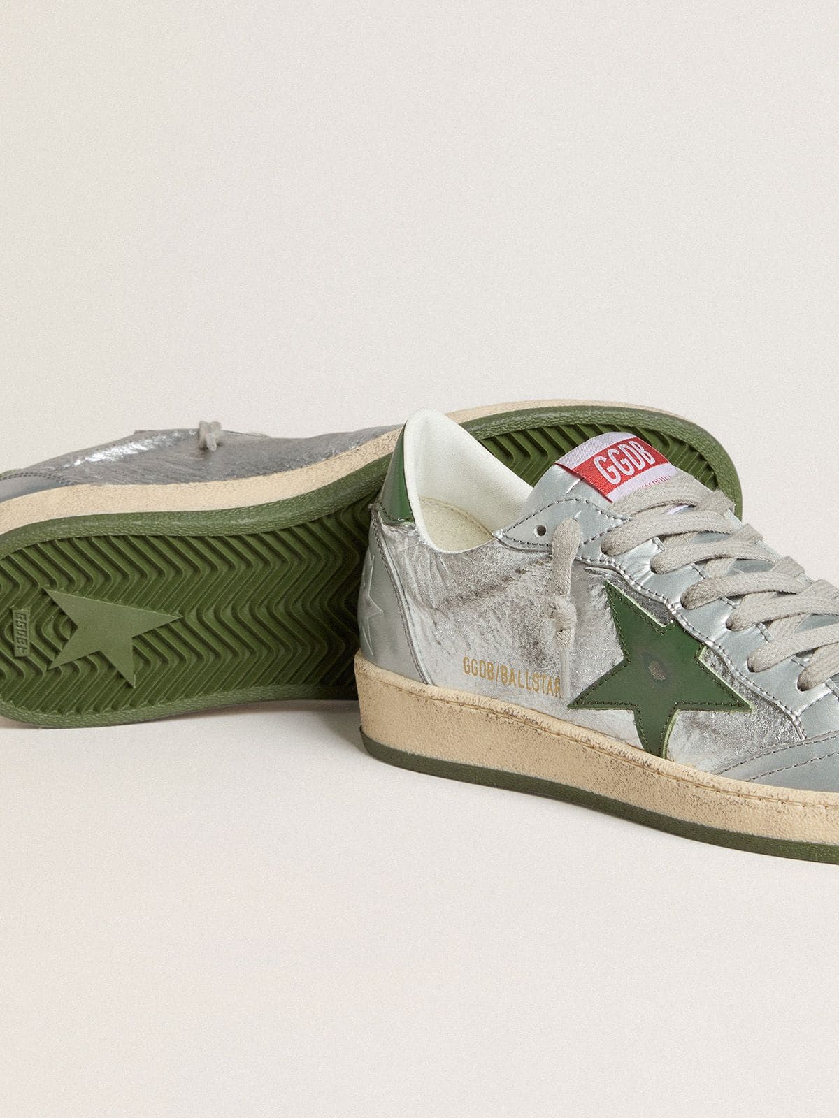 Women's Ball Star in silver nylon with green leather star and heel tab