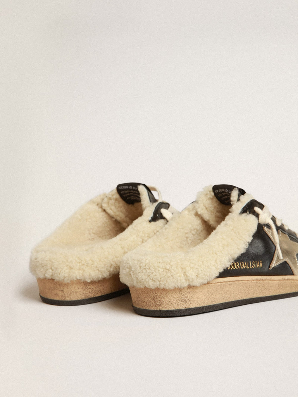 Ball Star Sabots in nappa with platinum star and shearling lining