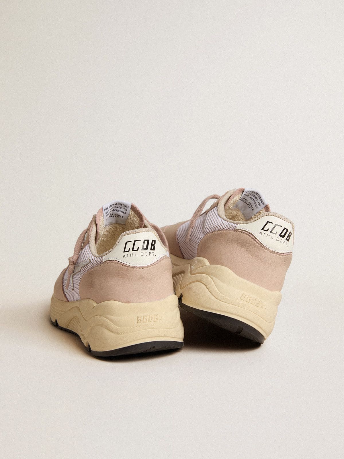 Women’s Running Sole in mesh and nubuck with silver metallic leather star