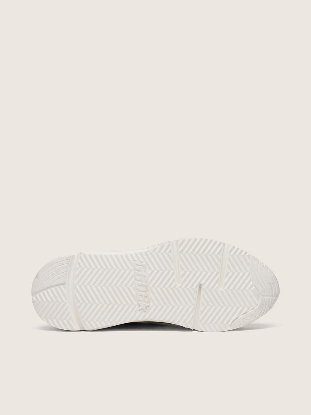 Women’s Running Sole in mesh and nubuck with silver metallic leather star