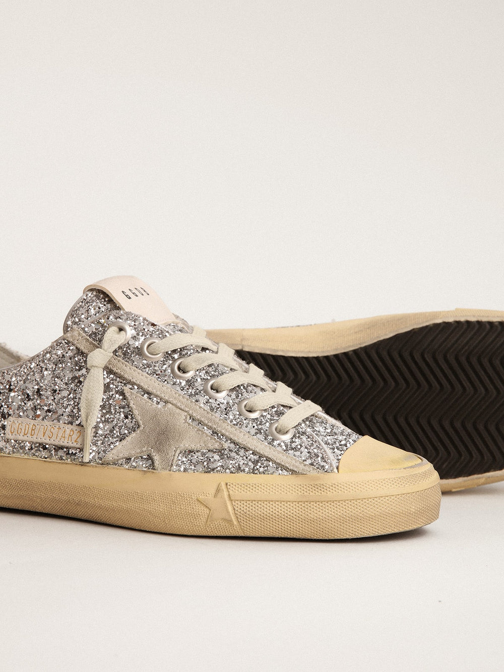 Women's V-Star in silver glitter with ice-gray suede star