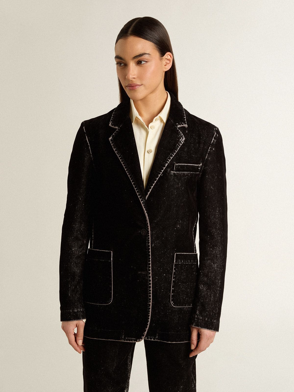 Women's black denim jacket with a velvet effect