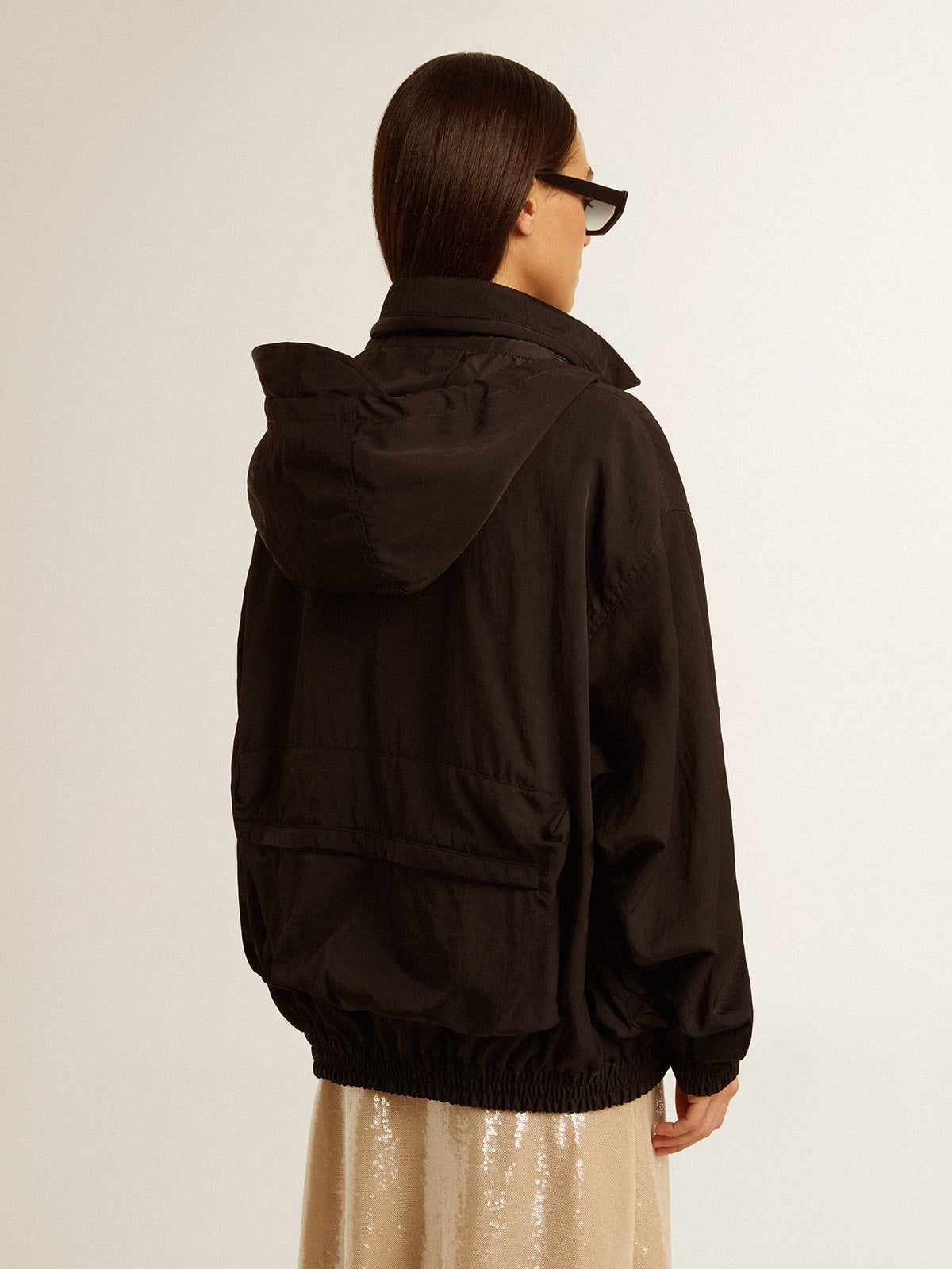 Black multi-pocket windcheater