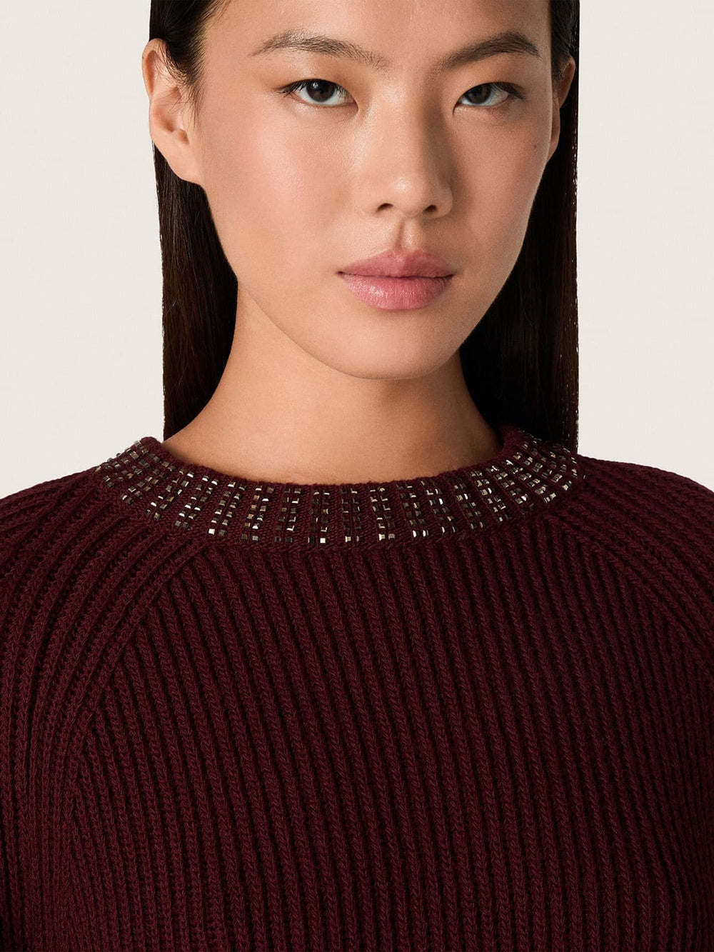 Women's crew-neck sweater in burgundy wool with rhinestone embroidery