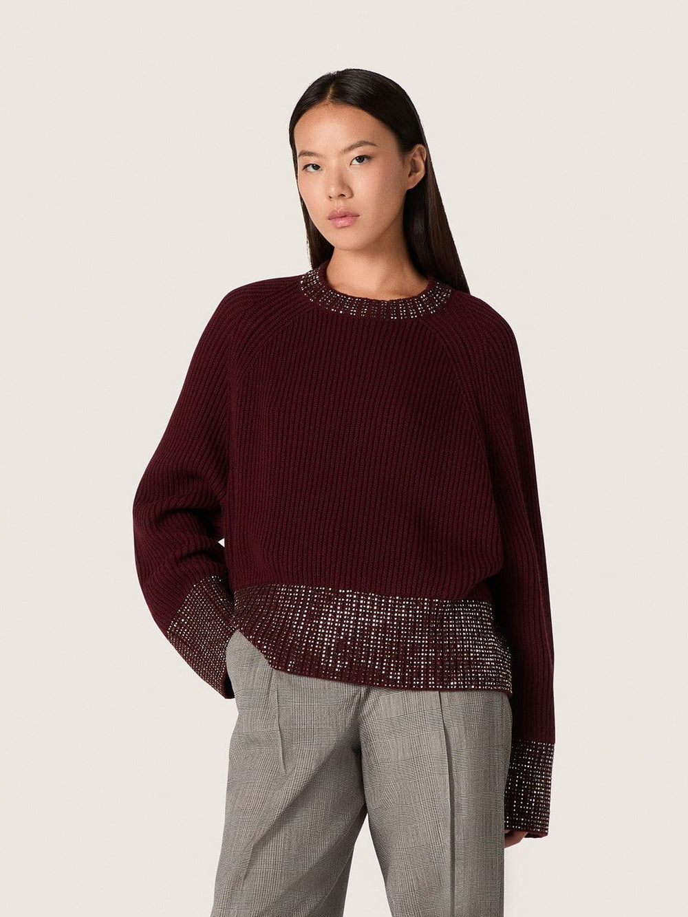 Women's crew-neck sweater in burgundy wool with rhinestone embroidery
