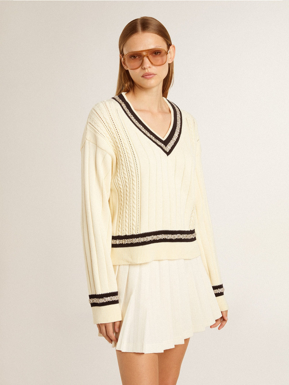 Women's cable-pattern cropped sweater with blue ribbing and crystals