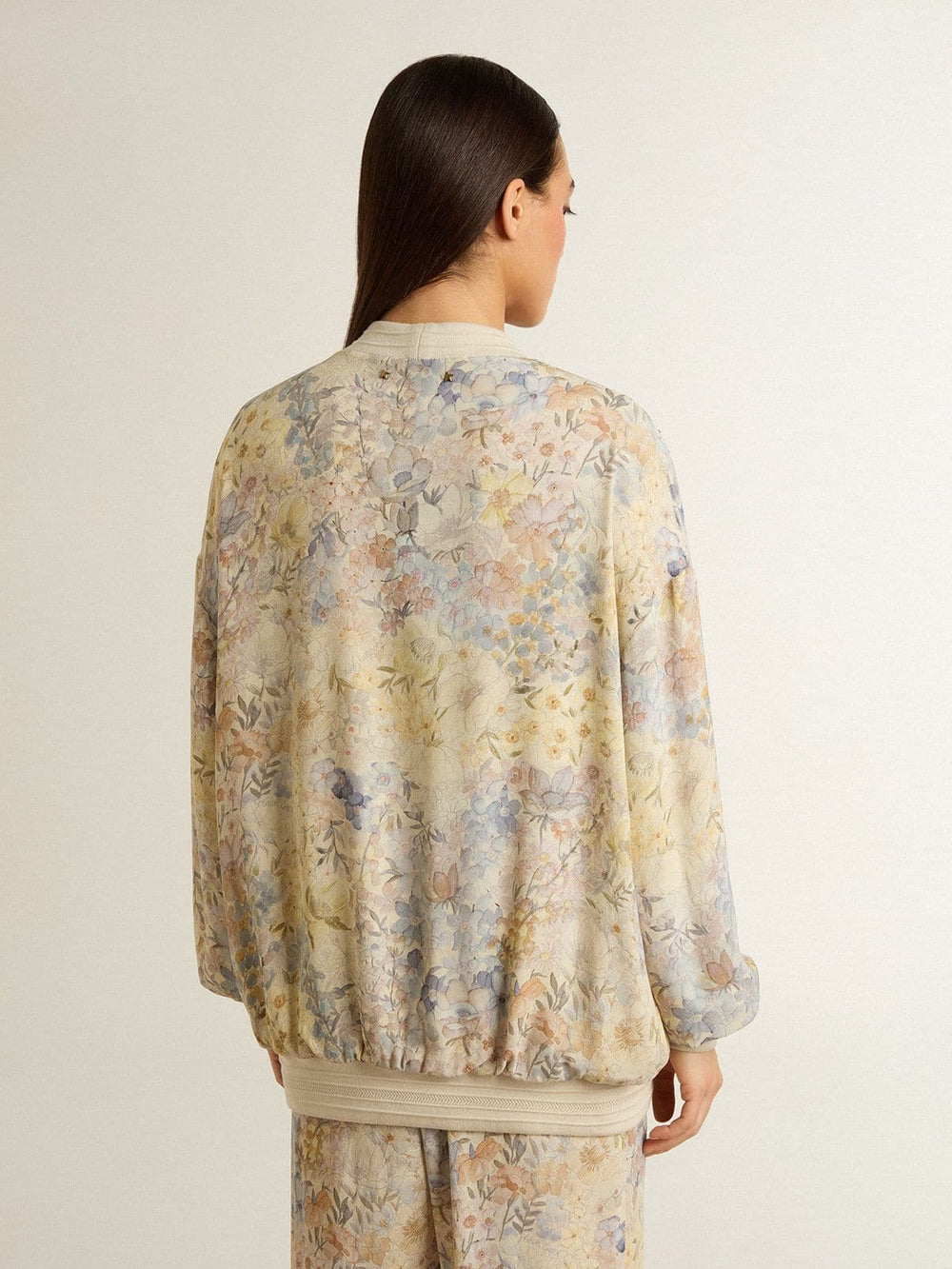 Women’s cardigan with floral print and embroidery