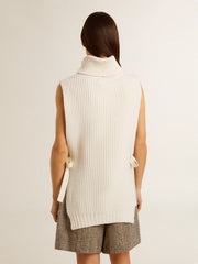 Unisex white high-neck sleeveless sweater in ribbed wool