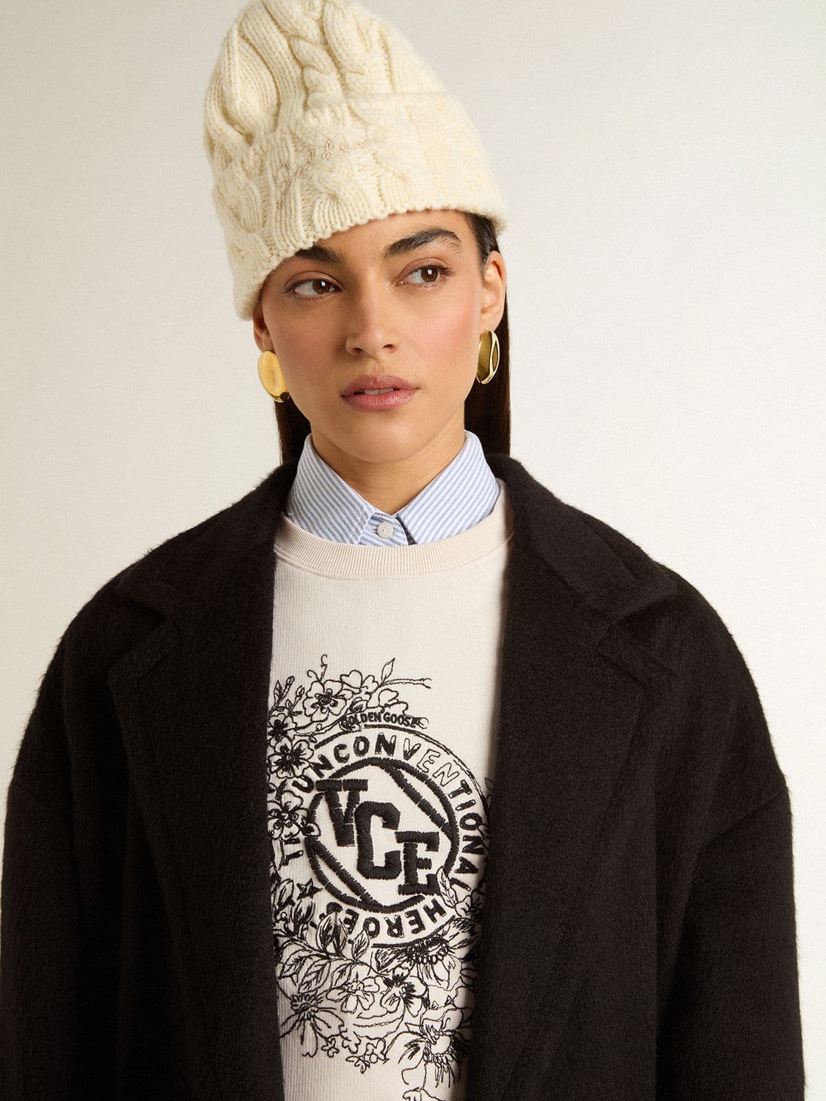 Women’s worn-white cotton sweatshirt with embroidery